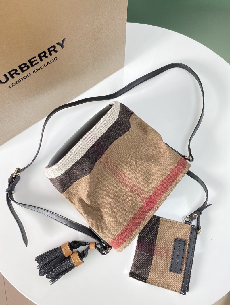 Bv*b*rry hobo bags